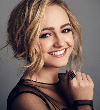 Sophie Reynolds Wiki, Net Worth