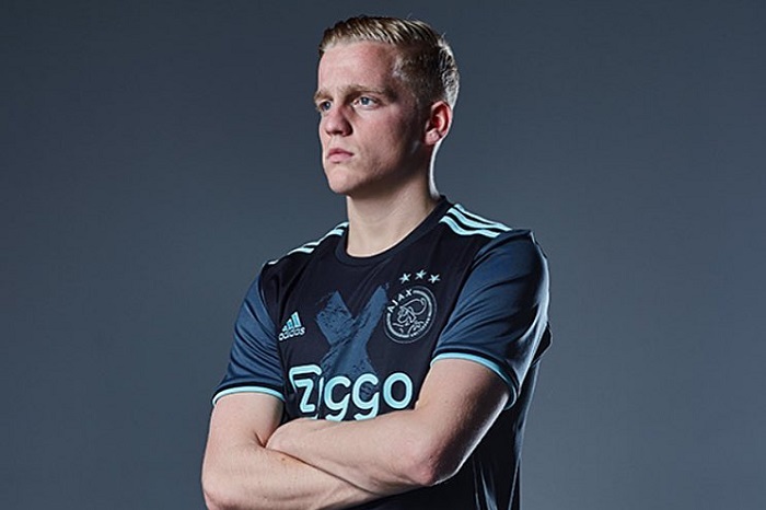 Donny Van de Beek wiki, height, net worth